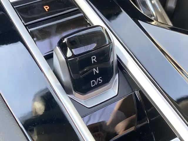 2026 Volkswagen Atlas SEL
