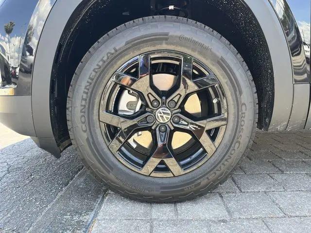 2026 Volkswagen Atlas Peak Edition