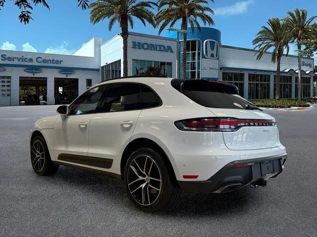 2023 Porsche Macan Macan