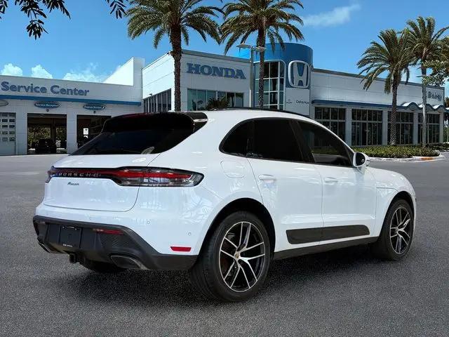 2023 Porsche Macan Macan