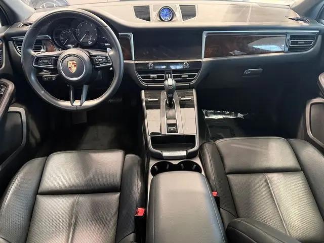 2023 Porsche Macan Macan