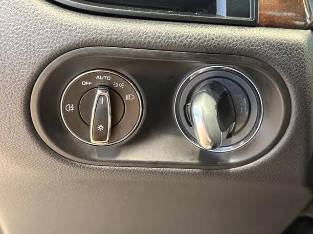2023 Porsche Macan Macan