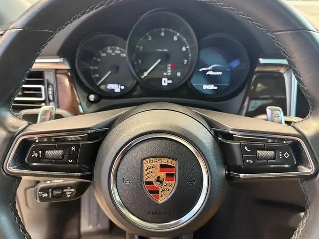 2023 Porsche Macan Macan