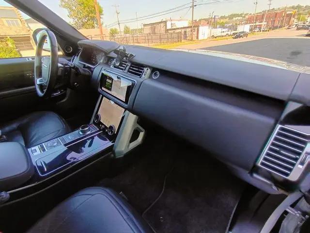 2020 Land Rover Range Rover P525 HSE