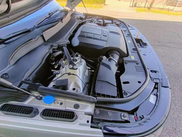 2020 Land Rover Range Rover P525 HSE