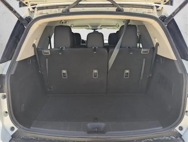 2025 Nissan Pathfinder SV FWD