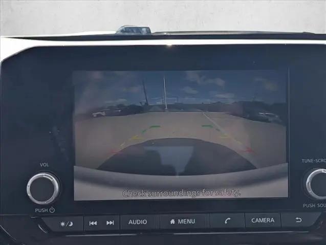 2025 Nissan Pathfinder SV FWD