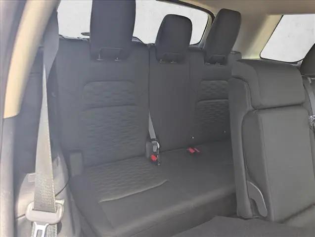 2025 Nissan Pathfinder SV FWD