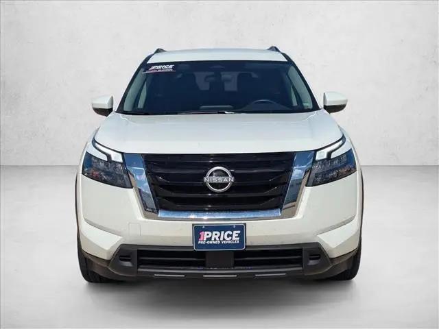 2025 Nissan Pathfinder SV FWD