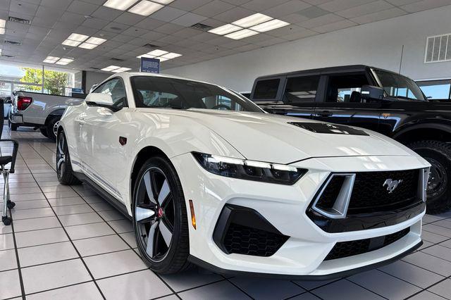 2025 Ford Mustang GT Premium Fastback