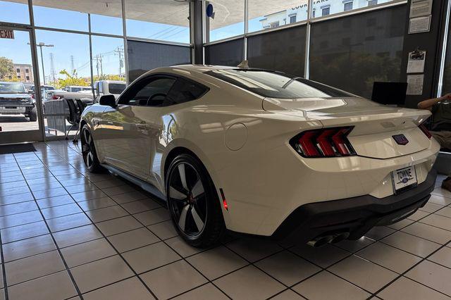 2025 Ford Mustang GT Premium Fastback