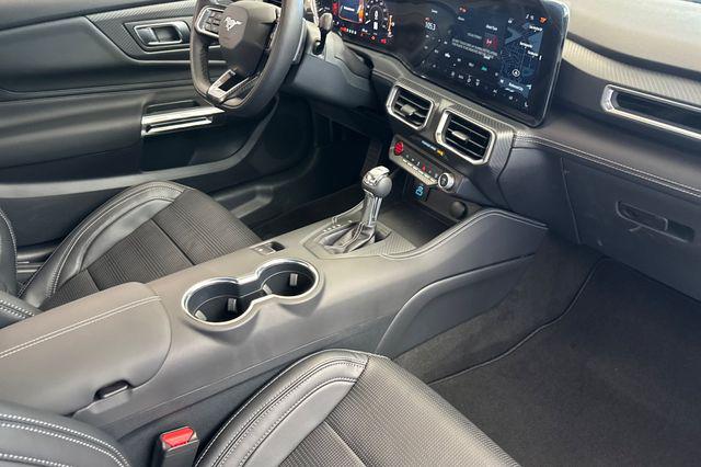 2025 Ford Mustang GT Premium Fastback