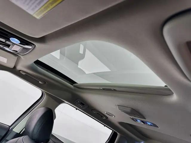 2024 Kia Carnival MPV SX Prestige