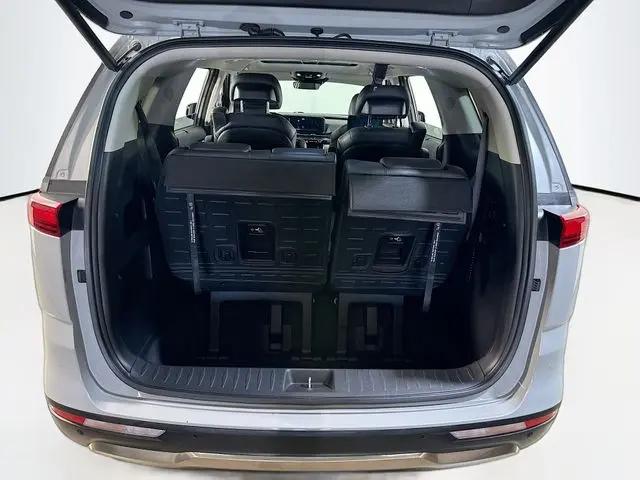 2024 Kia Carnival MPV SX Prestige