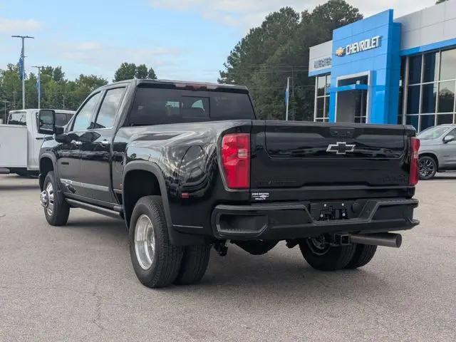 2026 Chevrolet Silverado 3500HD Crew Cab, Long Bed, High Country Dual Rear Wheel, RWD