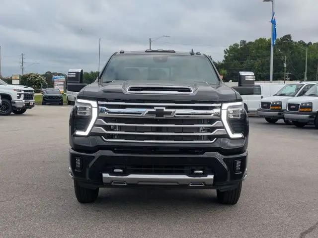 2026 Chevrolet Silverado 3500HD Crew Cab, Long Bed, High Country Dual Rear Wheel, RWD