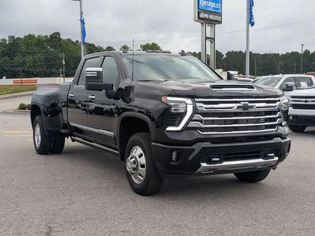2026 Chevrolet Silverado 3500HD Crew Cab, Long Bed, High Country Dual Rear Wheel, RWD
