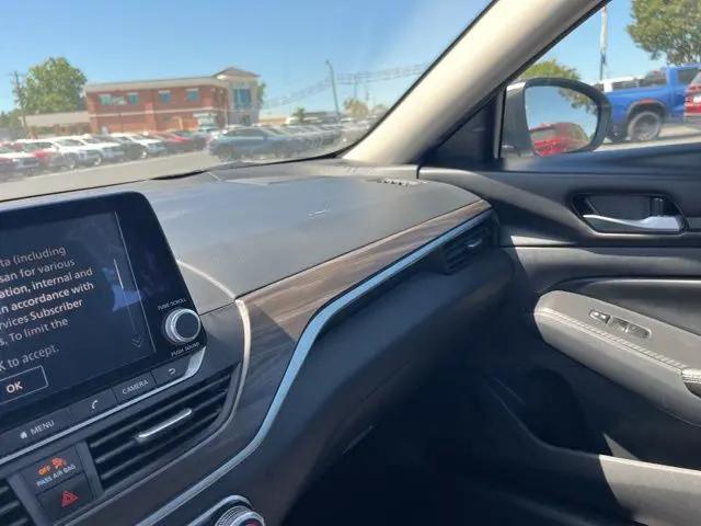 2025 Nissan Altima SV FWD
