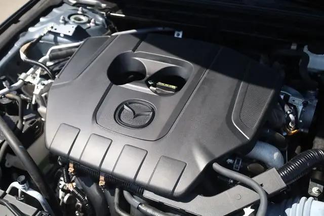 2024 Mazda Mazda3 2.5 S Carbon Edition