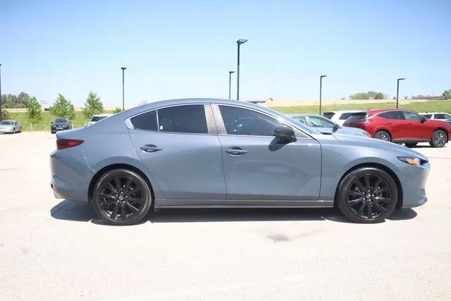 2024 Mazda Mazda3 2.5 S Carbon Edition
