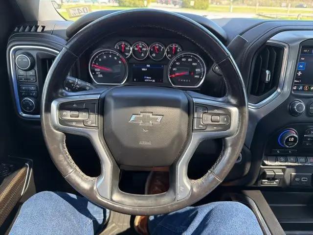 2020 Chevrolet Silverado 1500 4WD Crew Cab Short Bed RST