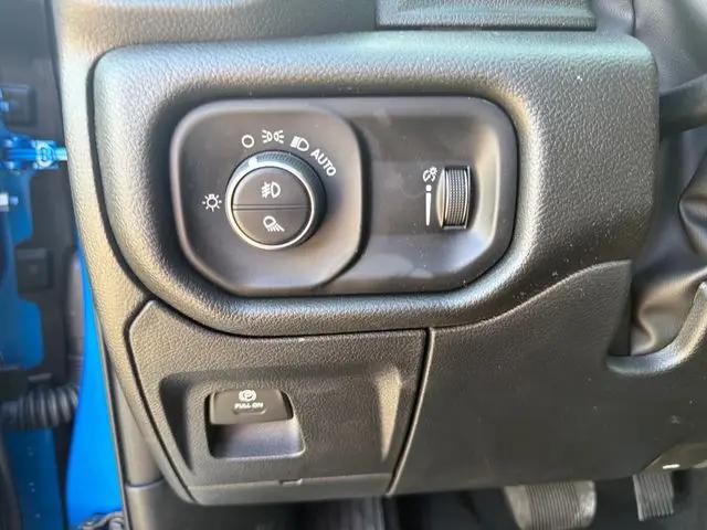 2026 Ram 1500 Warlock Crew Cab 4x4 57 Box
