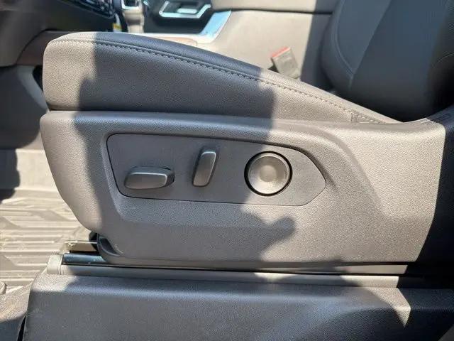 2026 GMC Sierra 1500 Crew Cab, Short Bed, SLT, 4WD