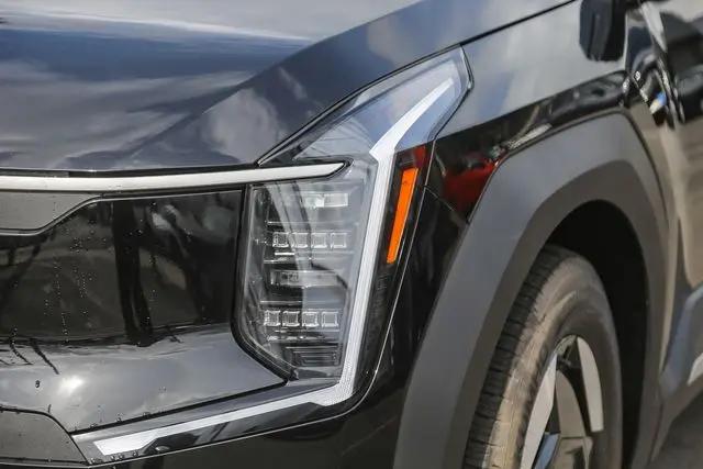 2026 Kia EV9 Wind