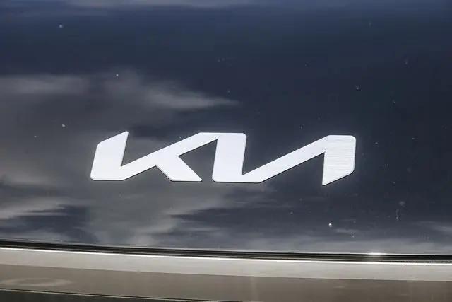 2026 Kia EV9 Wind