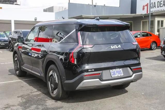 2026 Kia EV9 Wind