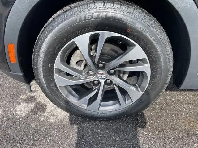 2023 Buick Envision Essence FWD