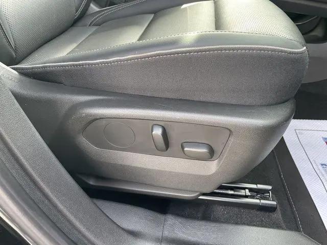 2023 Buick Envision Essence FWD