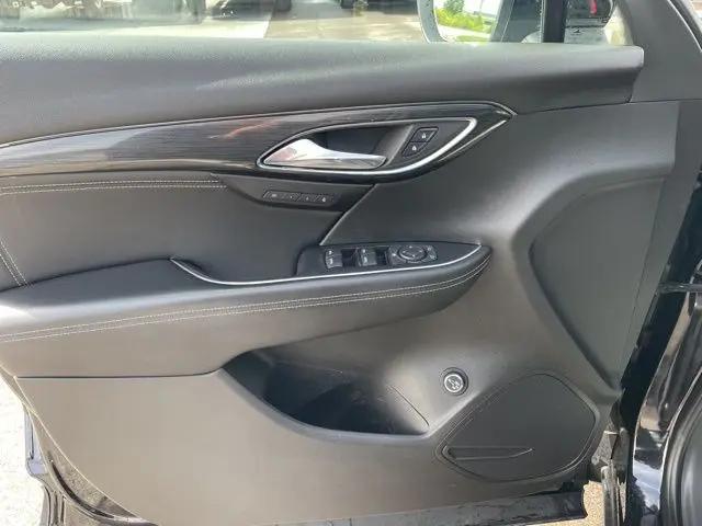 2023 Buick Envision Essence FWD
