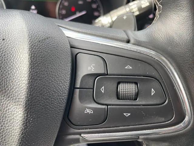 2023 Buick Envision Essence FWD