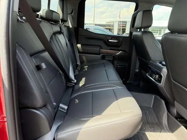 2022 GMC Sierra 1500 Limited 4WD Crew Cab Short Box SLT