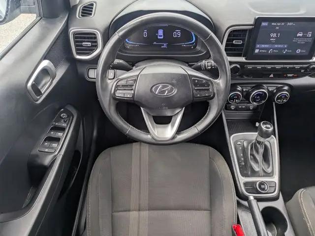 2024 Hyundai Venue SEL