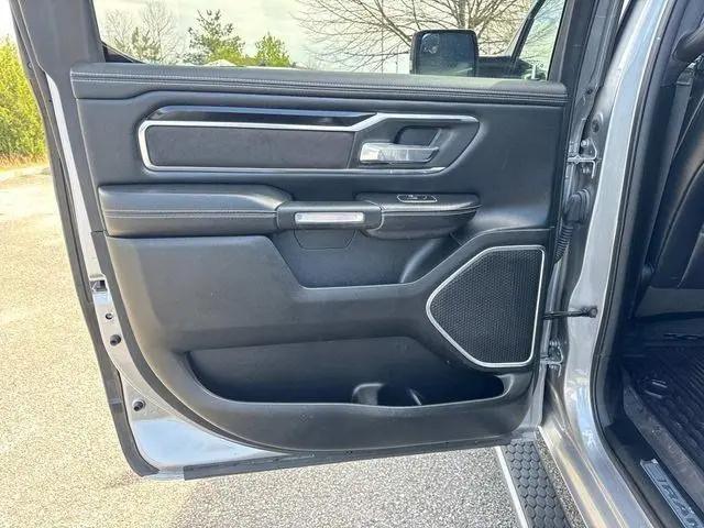 2022 Ram 1500 Laramie Crew Cab 4x4 5'7" Box