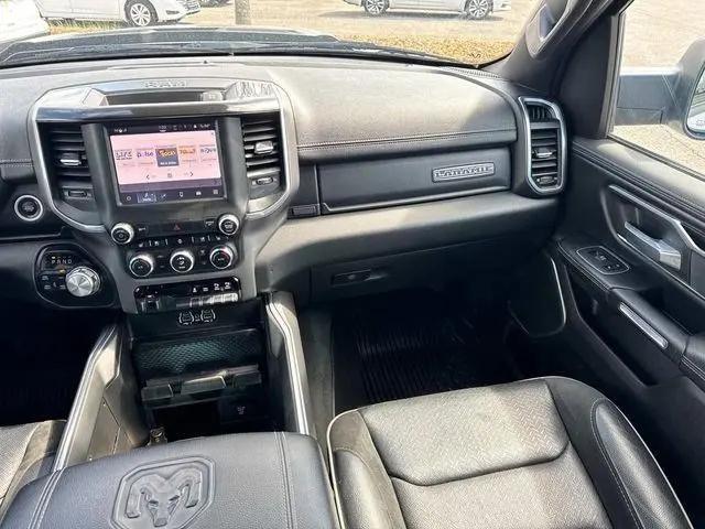 2022 Ram 1500 Laramie Crew Cab 4x4 5'7" Box