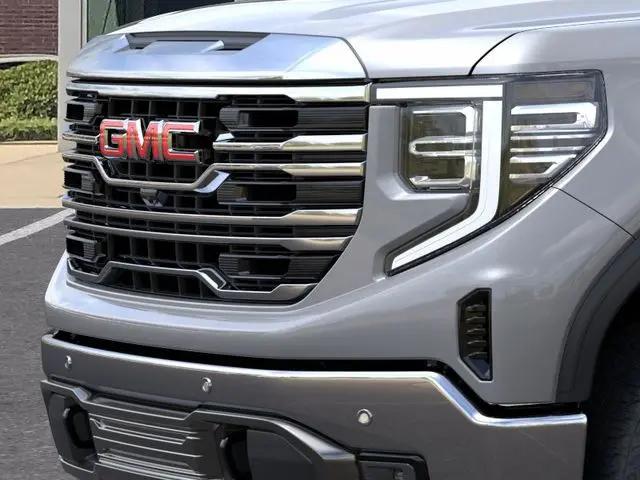 2026 GMC Sierra 1500 Crew Cab, Short Bed, SLT, 4WD