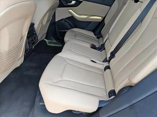 2019 Audi Q8 55 Premium