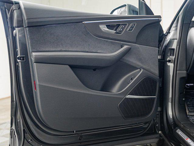 2026 Audi RS Q8 performance quattro tiptronic