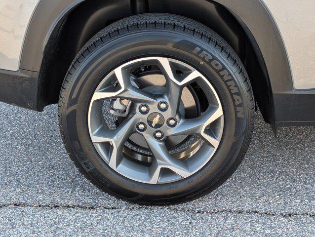 2024 Chevrolet Trax FWD LT