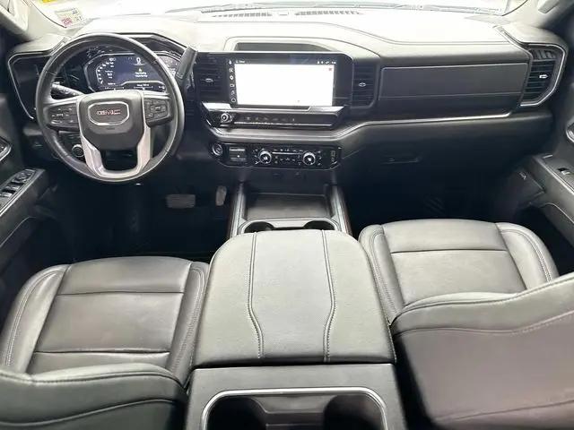 2024 GMC Sierra 2500HD 4WD Crew Cab Standard Bed SLT