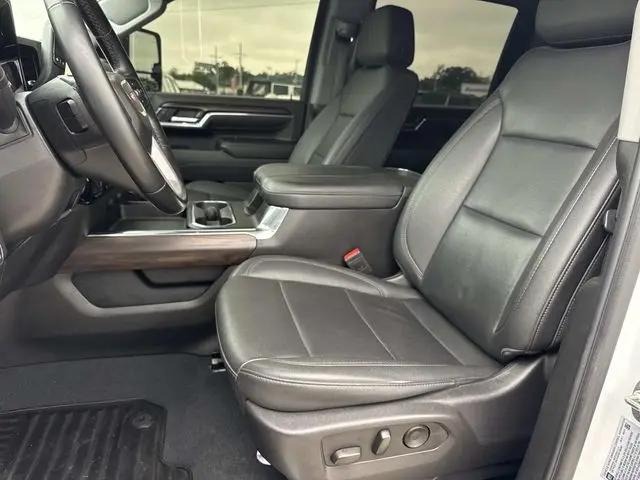 2024 GMC Sierra 2500HD 4WD Crew Cab Standard Bed SLT