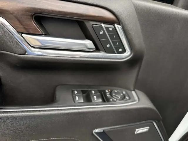 2024 GMC Sierra 2500HD 4WD Crew Cab Standard Bed SLT