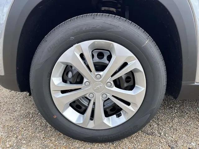2026 Chevrolet Trax FWD LS