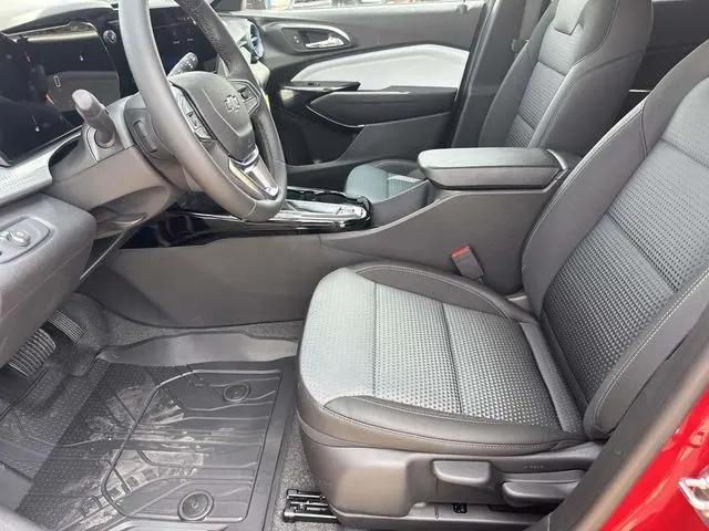 2026 Chevrolet Trax FWD LT