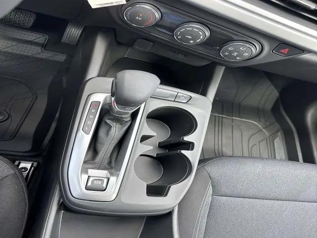 2026 Chevrolet Trax FWD LS