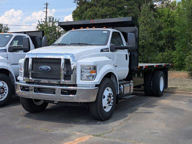 2027 Ford F-750 Base