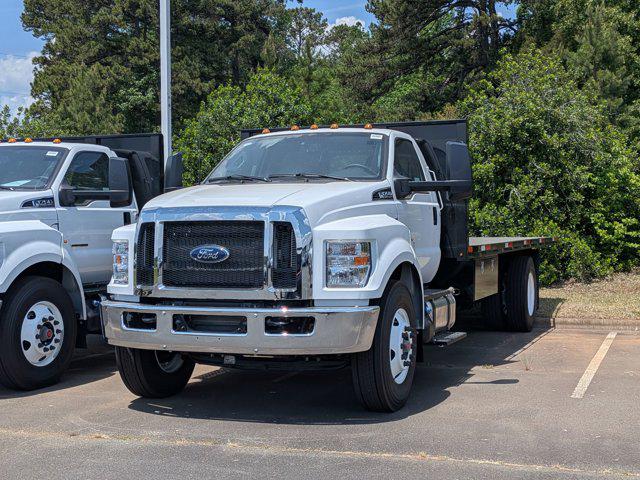 2027 Ford F-750 Base